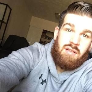 Meet your Posher, Zachary